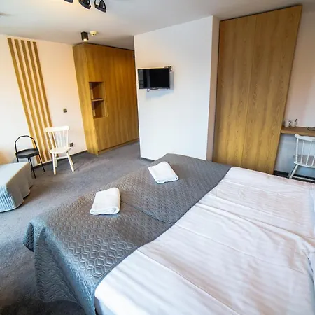 Krokus فندق فيسلا